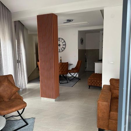 Apartman Anna Atina Budva Exterior foto